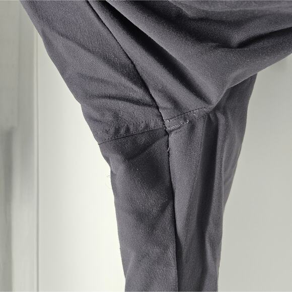 Figs Grey Short Sleeve Straight Leg Scrub Set L - Picture 13 of 15